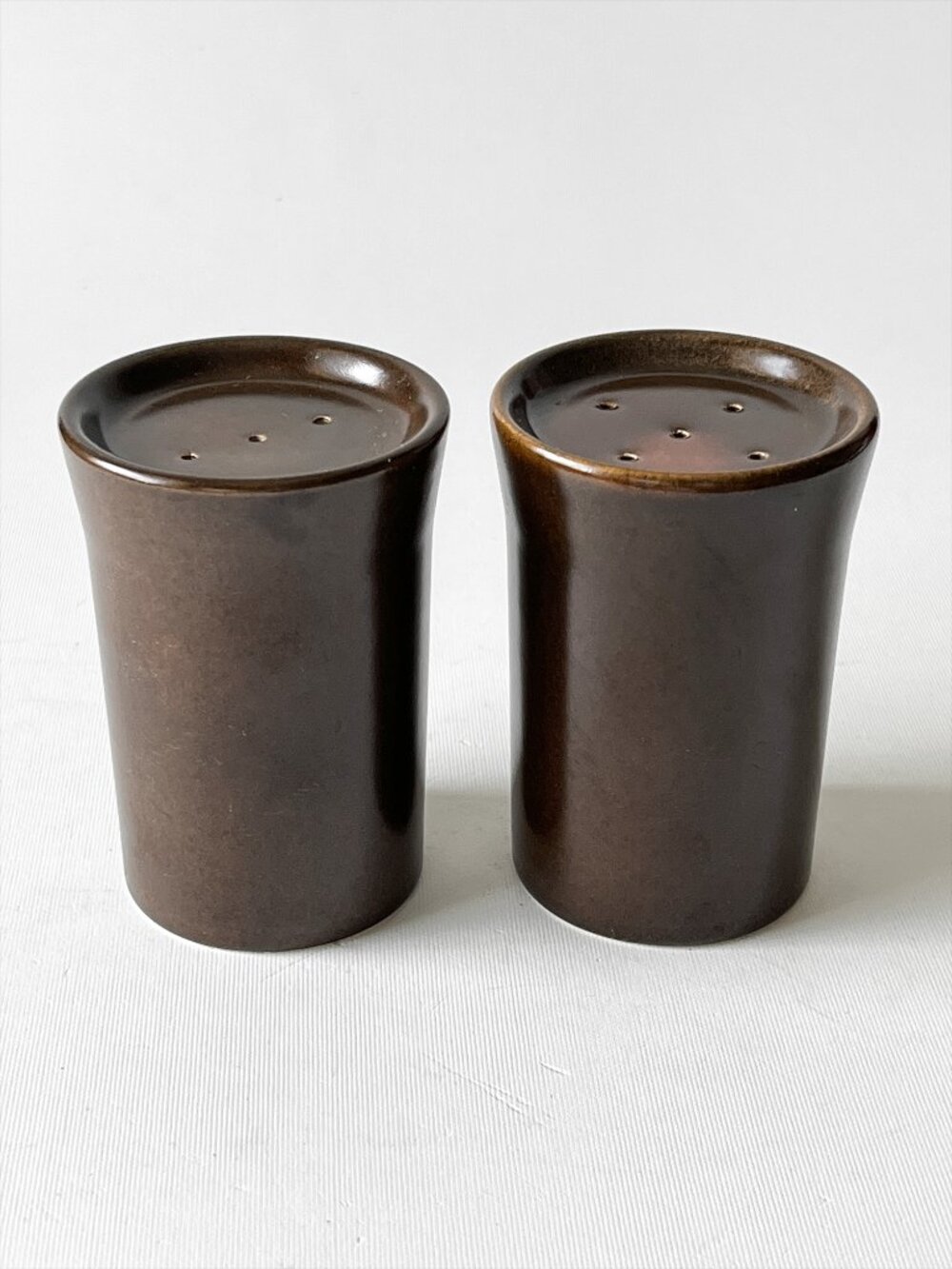 Vintage Crown Lynn Forma Ironstone Salt & Pepper Shakers New Zealand